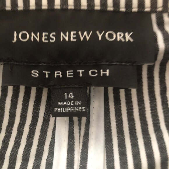 Jones New York Blazer Skirt Coordinated Set Suit, New, Unworn, Size 14 - Picture 6 of 9